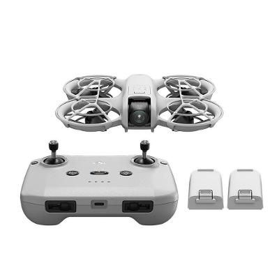 Drone Dji Neo Fly More Combo Vídeo Em 4k Controle Por Voz Cinza