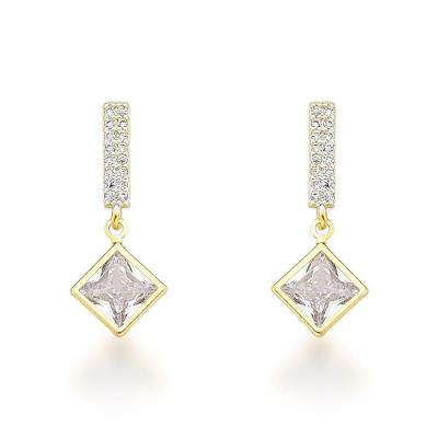 Brinco Palito Cravejado E Ponto De Luz Banhado A Ouro 18k