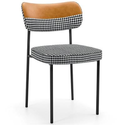 Cadeira Decorativa Para Sala De Jantar Melina L02 Faixa Couríssimo Whisky Pied Poule