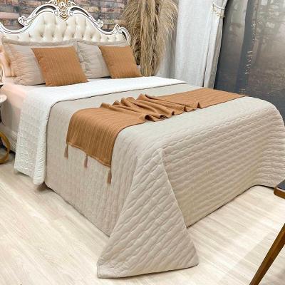 Cobre Leito Queen Decor Dupla Face Com Almofadas E Xale 8 Peças - Caramelo
