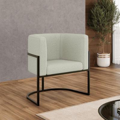 Poltrona Bouclê Decorativa Lua Recepção Base De Ferro Black Bege