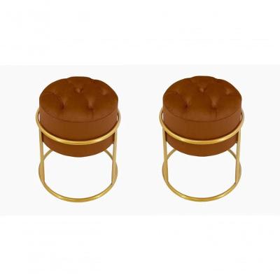 Kit 2 Puff Banqueta Estofado Decorativo Base De Ferro Capitonê Suede Terra Cota Eli Móveis E Decoração
