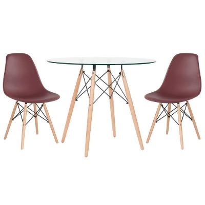 Mesa Redonda Eames Com Tampo De Vidro 90 Cm + 2 Cadeiras Eiffel Dsw Marrom
