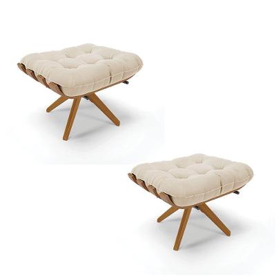 Kit 02 Puffs Giratório Costela Suede Bege Base Madeira