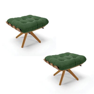 Kit 02 Puffs Giratório Costela Suede Verde Base Madeira