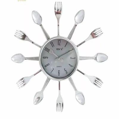Relogio Parede Cozinha Talheres Estilo Retro Decorativo Branco Moderno Colher Garfo Elegante