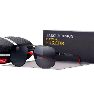 Óculos De Sol Polarizados Design Quadrado Com Proteção Uv400 Preto Dourado