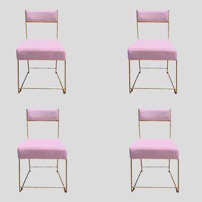 Kit 04 Cadeiras Atena Base De Ferro Maciço Dourada Suede Rosa Bebê D'classe Decor