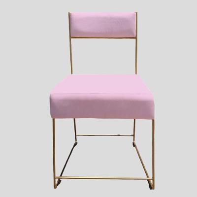Cadeira Atena Base De Ferro Maciço Dourada Suede Rosa Bebê D'classe Decor