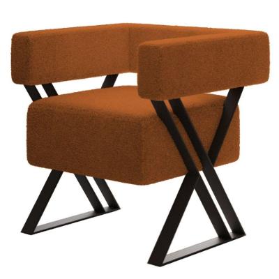 Poltrona Decorativa Mirela Pés De Metal Estilo Industrial Bouclé Terracota