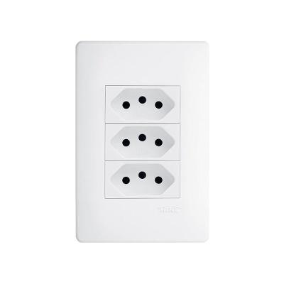 Tomada Tripla Fame Habitat 2p+t 10a Com Placa 4x2 Branca