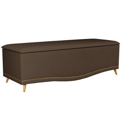 Calçadeira Baú Casal 140cm Com Tachas Imperial J02 Veludo Chocolate - Mpozenato