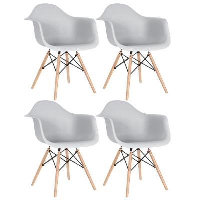 Kit 4 Cadeiras Charles Eames Eiffel Daw Com Braços E Pés De Madeira Clara Cinza Claro