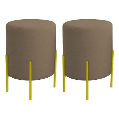 Kit 2 Puffs Orgânicos Veludo Thor Com Pés De Ferro Dourado - 7 Decor Cappuccino