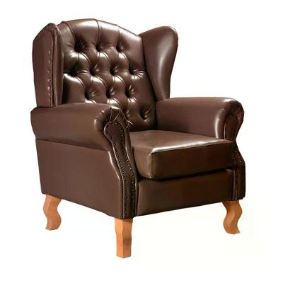 Poltrona Imperador Chesterfield Capitonê Couro Marrom