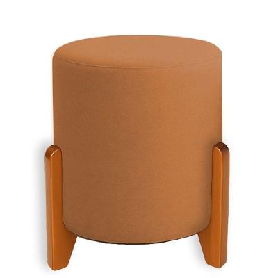 Puff Orgânico Boucle Thor Com Pés De Madeira Terracota