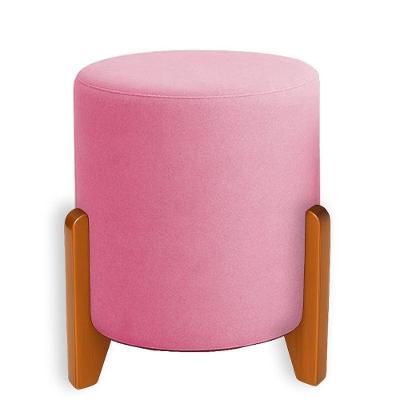 Puff Orgânico Veludo Thor Com Pés De Madeira Rosa