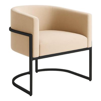 Poltrona Decorativa Luana Boucle Com Pés De Ferro Preto 7 Decor Bege