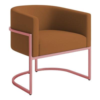 Poltrona Decorativa Luana Veludo Com Pés De Ferro Rosê 7 Decor Terracota