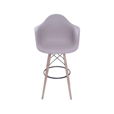 Banqueta Eames Dkr Com Braço Fendi