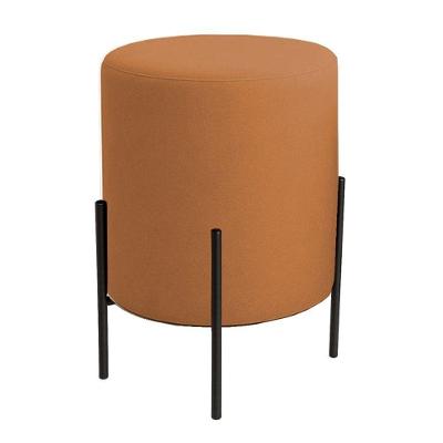 Puff Orgânico Boucle Thor Com Pés De Ferro Preto Terracota