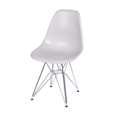 Cadeira Eames Dsr Fendi