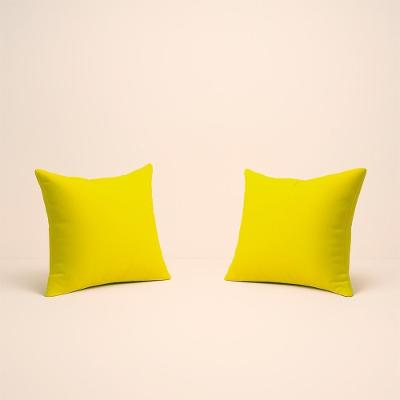 Kit 2 Almofadas Suede Decorativa 42cm Sala Quarto Escritório Amarelo