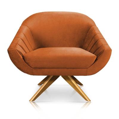 Poltrona Veludo Ferrugem Base Maderia