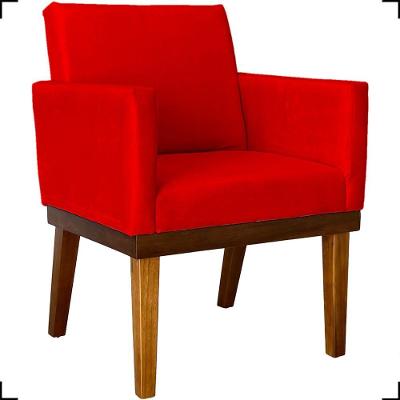 Poltrona Decorativa Para Sala Recepção Consultório Escritório Base Em Madeira Divine Suede