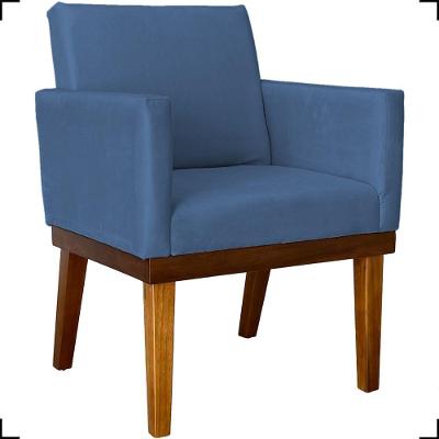 Poltrona Decorativa Para Sala Recepção Consultório Escritório Base Em Madeira Divine Suede