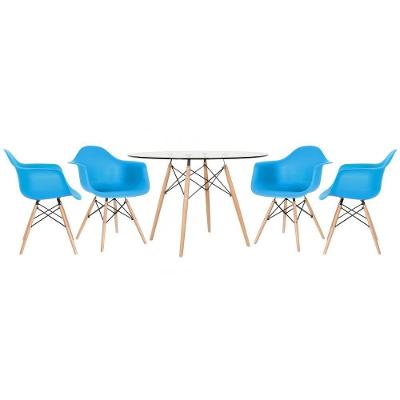 Mesa Redonda Eames Com Tampo De Vidro 120 Cm + 4 Cadeiras Eiffel Daw Azul Céu Azul Céu