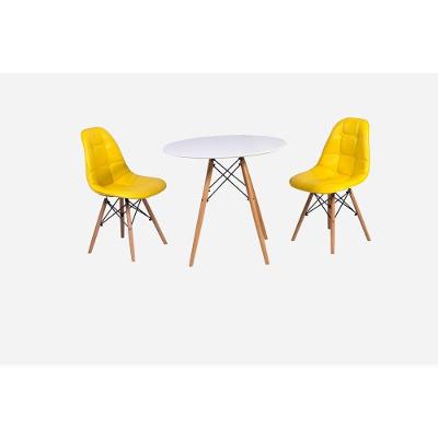 Mesa Eiffel Branca 80cm e 2 Cadeiras Dkr Charles Eames Wood