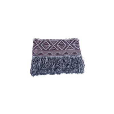 Xale Para Sofá Com Franja Luxor 1 Peça 2,10m X 1,35m 60% Algodão - 40% Poliéster Tecido Jacquard Cor:vinho Geométrico