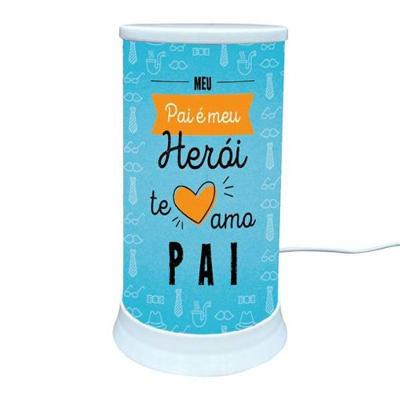 Luz Da Admiração: Luminária De Mesa Para O Pai Que é Um Verdadeiro Herói!