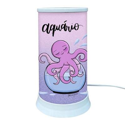 Luminária Hug Aquário: Estilo Sofisticado E Iluminação Charmosa Para Seu Ambiente