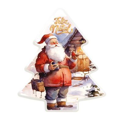 Árvore De Natal Iluminada Com Enfeites De Papai Noel - Toque Festivo Sofisticado