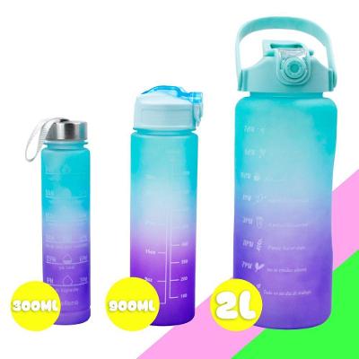 Garrafa Squeeze Água Galão 2L 900ML 300ML Degrade Adesivos 3D Degrade Tampa Azul e Lilás