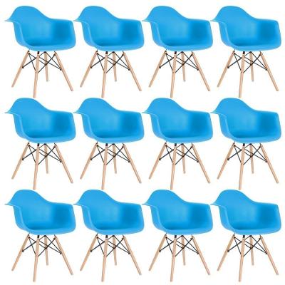 Kit 12 Cadeiras Charles Eames Eiffel Daw Com Braços E Pés De Madeira Clara Azul Céu