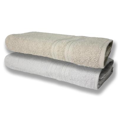 2 Toalhas Super Felpudas Grande E Grossa Algodão 80x150 Bege+branco