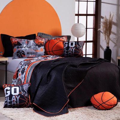 Kit Cobre Leito Basquete Dupla Face C/ Almofadas Queen 7 Pçs