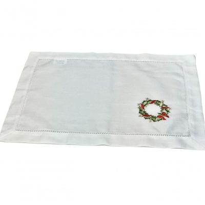 Americano De Linho Natal Branco Bordado Com Guirlandinha 36x50 Cm