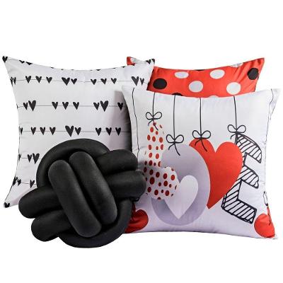 Kit Capas de Almofadas c/ Nó Love Vermelho/Preto 4 Peças