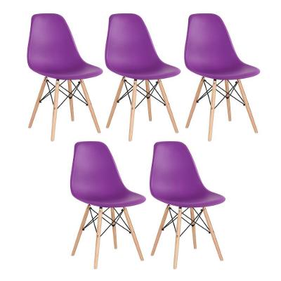 Kit 5 Cadeiras Charles Eames Eiffel Dsw Com Pés De Madeira Clara Roxo