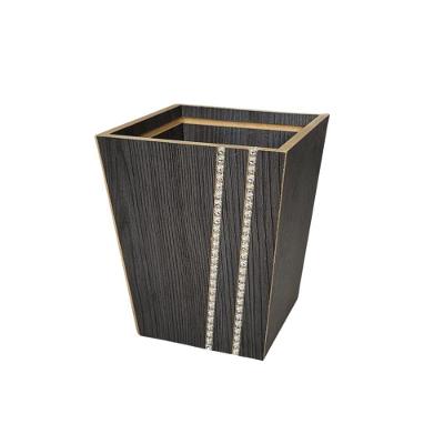 Vaso Em Mdf Com Strass (12x12x14) Preto