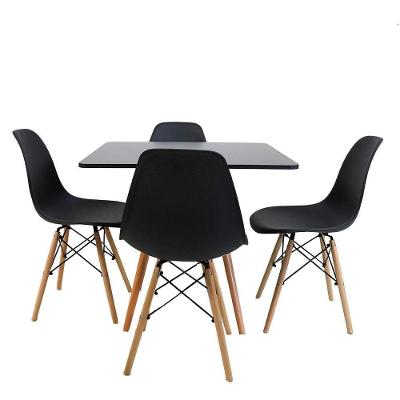 Kit Mesa Eiffel Preta Quadrada 80cm + 04 Cadeiras Eiffel.