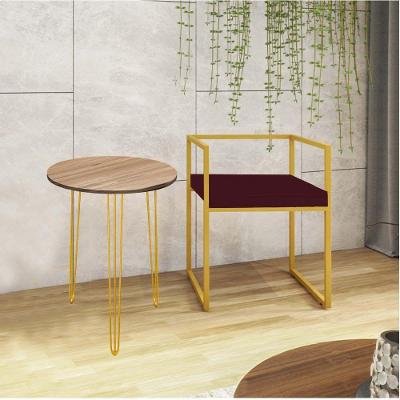 Kit Poltrona Cubo Com Mesa Roma Ferro Dourado Tampo Redondo Castanho Suede Bordô