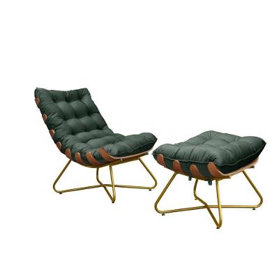 Kit Poltrona Costela Com Puff Pés Cruzados Dourado Suede Verde
