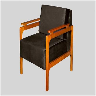 Poltrona Decorativa Yasmin Luxo Dora Bela Cor 0123
