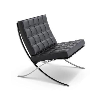 Poltrona Barcelona Couro Legítimo Base Cromada Preto Cor Preto