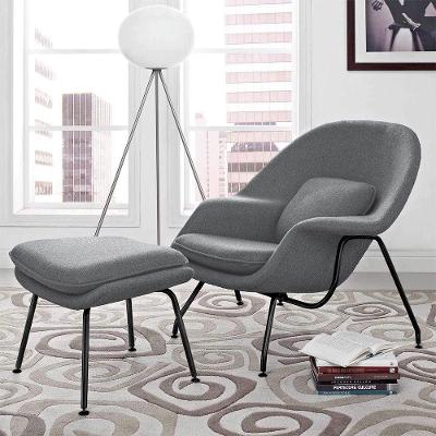 Poltrona Womb Chair Com Puff Base Preta Linho Cinza Cor Cinza